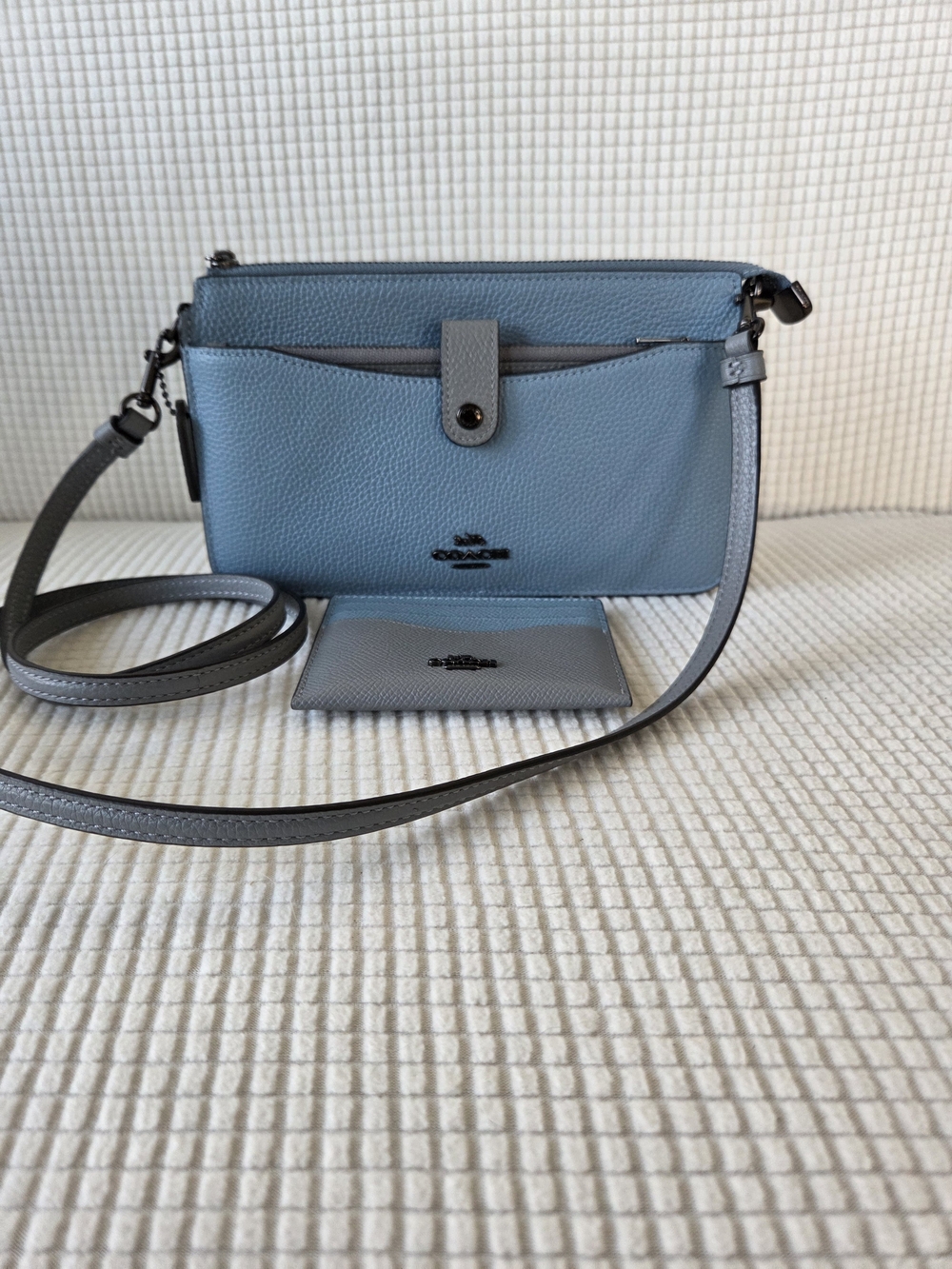 Coach Pebbled Leather Crossbody Wallet - Blue/Gray